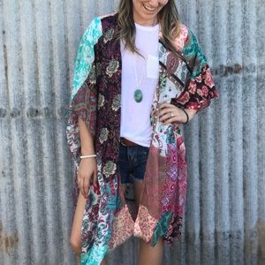 Multi color kimono